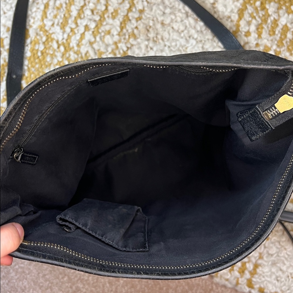 Gucci Abbey Canvas Crossbody - Picture 14 of 17